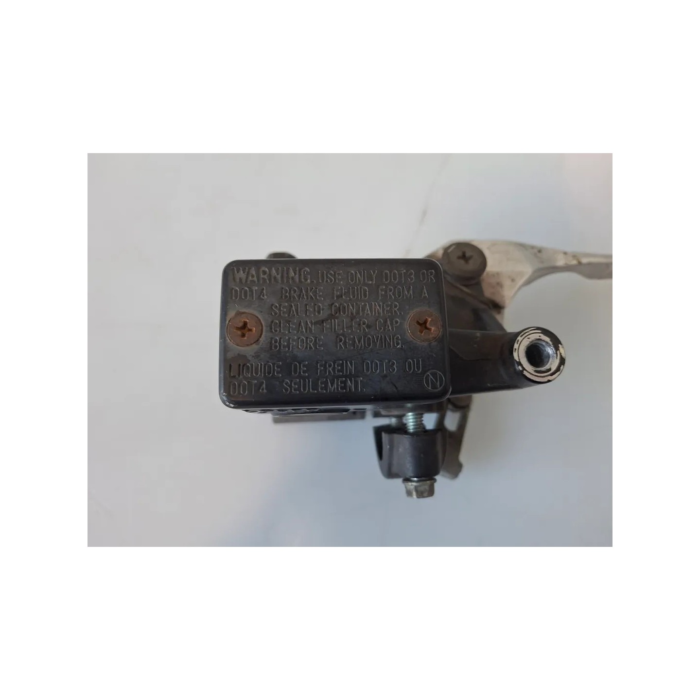 Pompa con serbatoio liquido freni anteriore Honda SH 150 i (-09) SH 150 i Destro