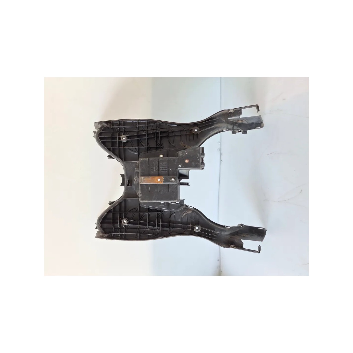 Pavimento appoggiapiedi Honda SH 150 i (-09) SH 150 i 