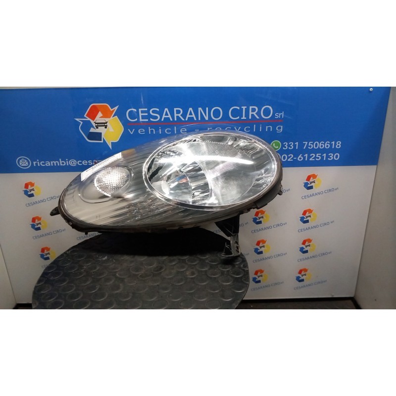 PROIETTORE DX. 083 NISSAN MICRA (K12E) (11/02-05/06) CR12 26010BC50B