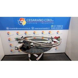 ALZACRISTALLO ELETTR. PORTA ANT. C/MOTORINO DX. 088 FORD FOCUS (CAK) (10/98-03/02) FYDA 1331612