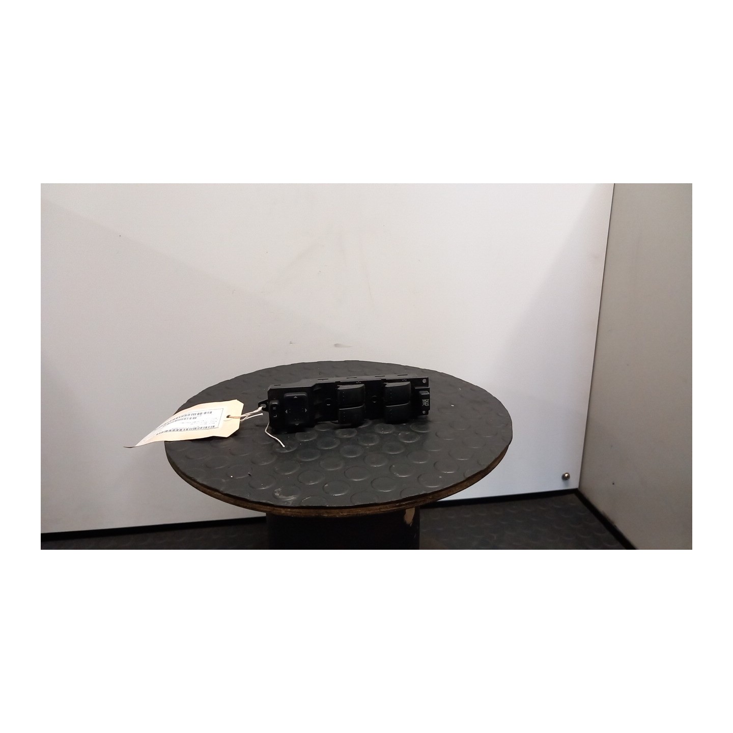 BLOCCO COMANDI ALZACRISTALLI E RETROVISORI EST. SX. 029 MAZDA MAZDA 5 1A SERIE (07/05-10/10 L8 CC2966350A