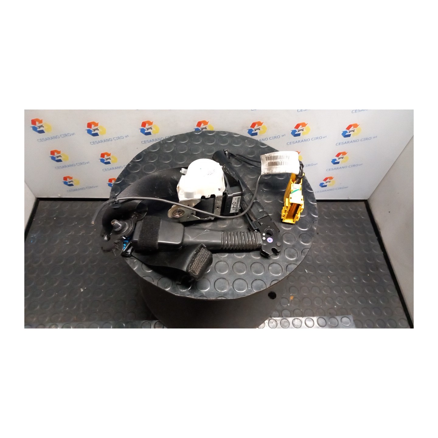 CINTURA DI SICUREZZA ANT. DX. 133 BMW SERIE 1 (E81/E87) (03/07-12/12 N47D20C 72119117220