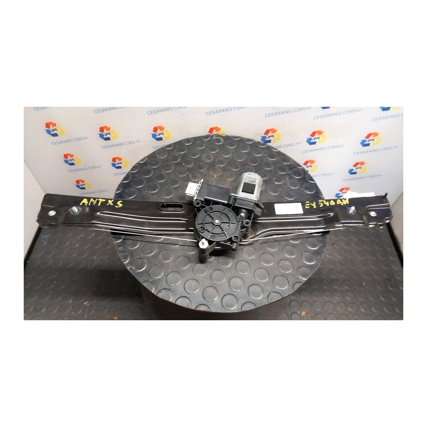 ALZACRISTALLO ELETTR. PORTA ANT. C/MOTORINO SX. 028 FIAT 500L (73) (07/12-06/18) 199B4000 52054565