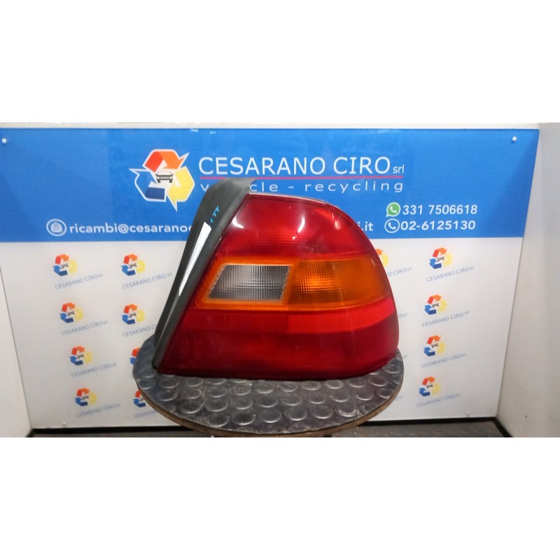 FANALE POST. DX. 042 HONDA CIVIC 5 PORTE (12/94-03/02) D16Y3 33501ST3G01