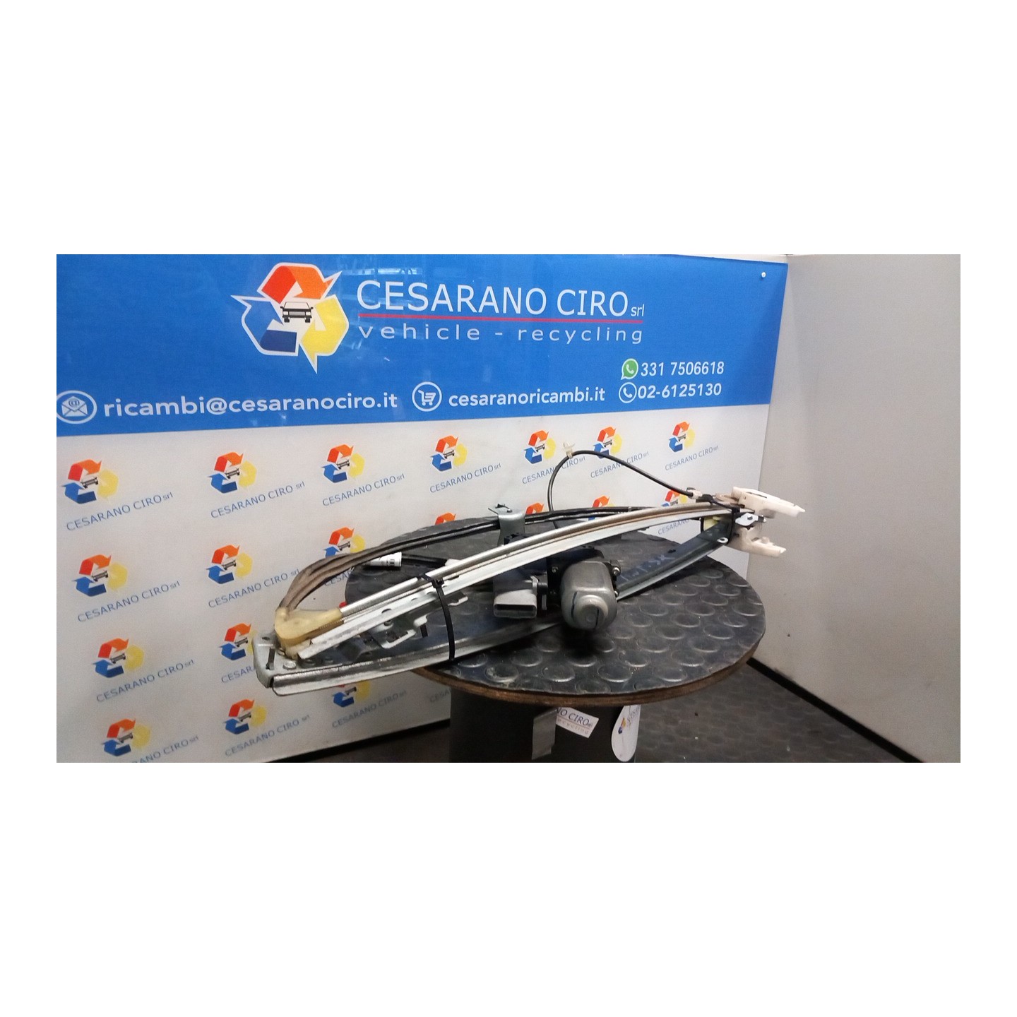 ALZACRISTALLO ELETTR. PORTA POST. T. 09491 C/MOTORINO SX. 051 CITROEN XSARA (10/00-12/05) 8HZ 922354
