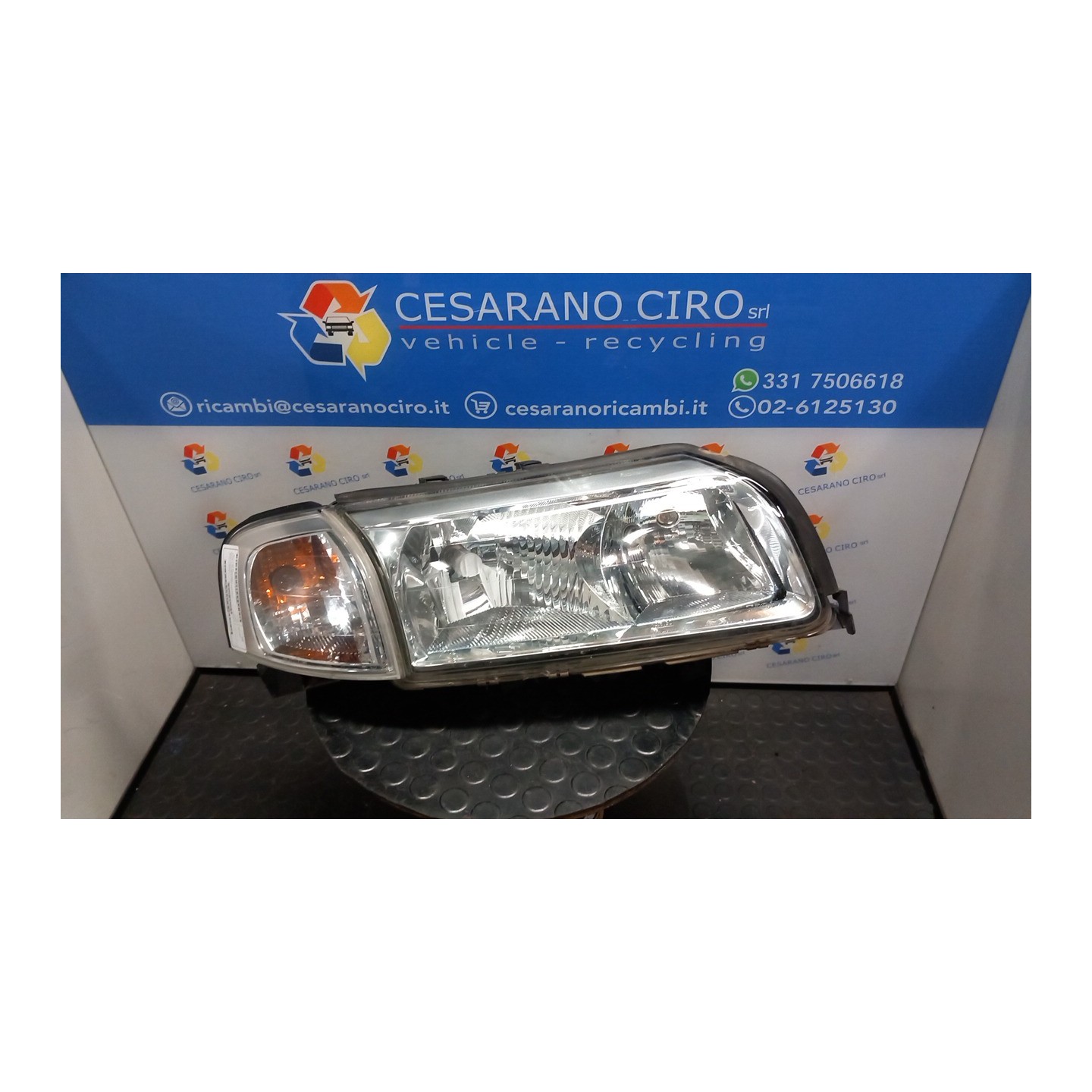 PROIETTORE DX. 055 VOLVO S80 (05/98-02/06) D5244T 8693560