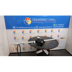ALZACRISTALLO ELETTR. PORTA ANT. C/MOTORINO SX. 067 OPEL VIVARO (X83) (09/06-) M9RE7 91165704