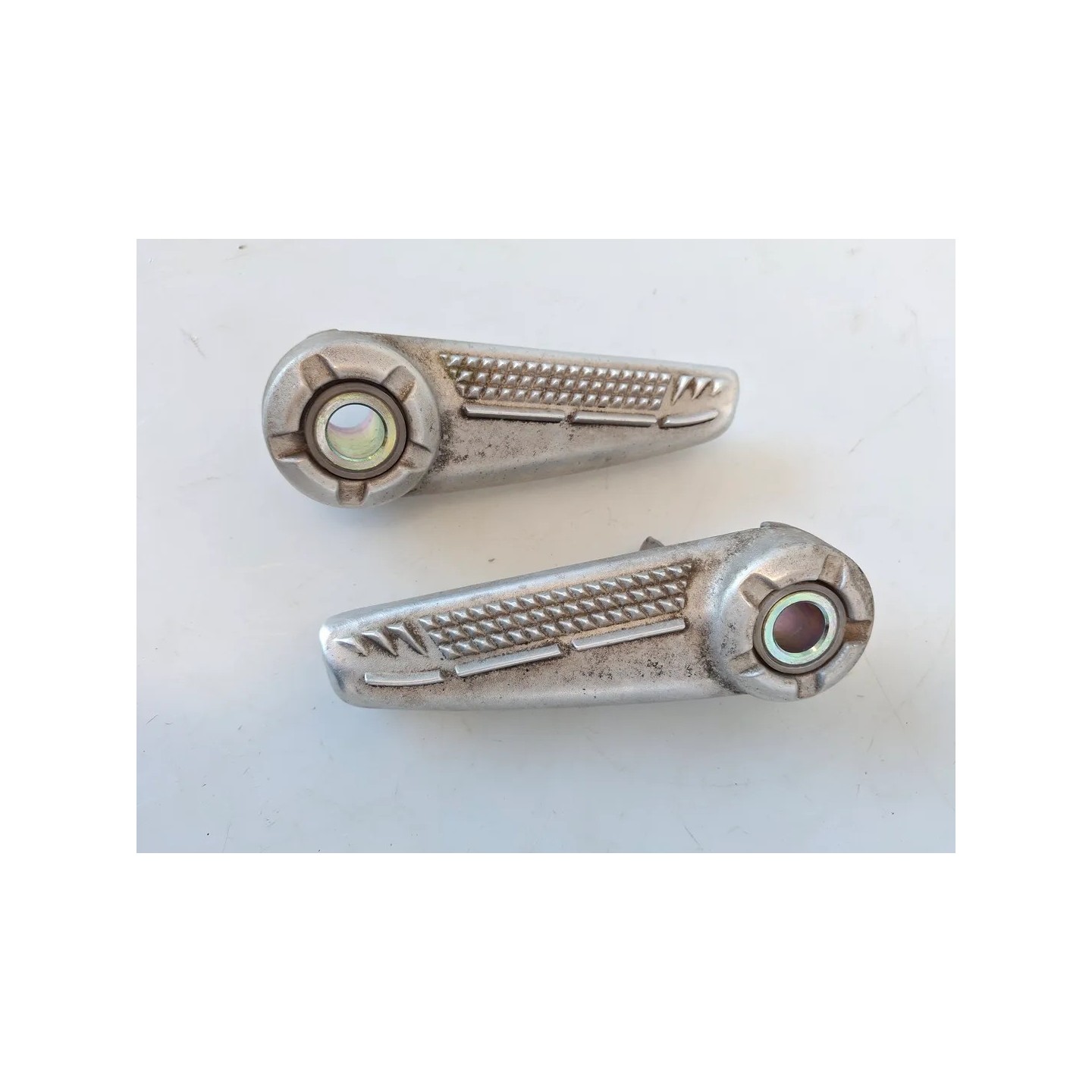 Pedana appoggiapiede posteriore Yamaha Xenter Xenter 125 