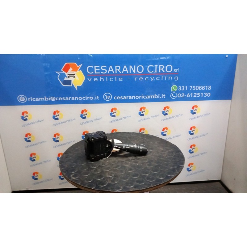 BLOCCO COMANDI TERGICRISTALLI 057 RENAULT CLIO 4A SERIE (07/12-12/16) K9KC6 8201168013