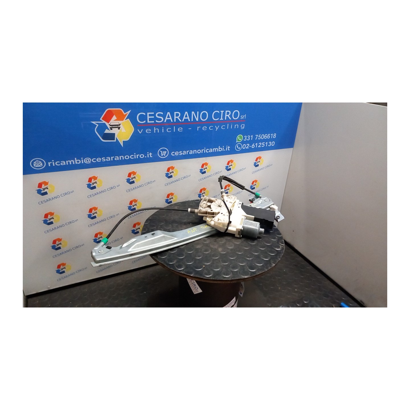 ALZACRISTALLO ELETTR. PORTA ANT. SX. 014 PEUGEOT 407 (03/04-03/12) RHF 9221Q6