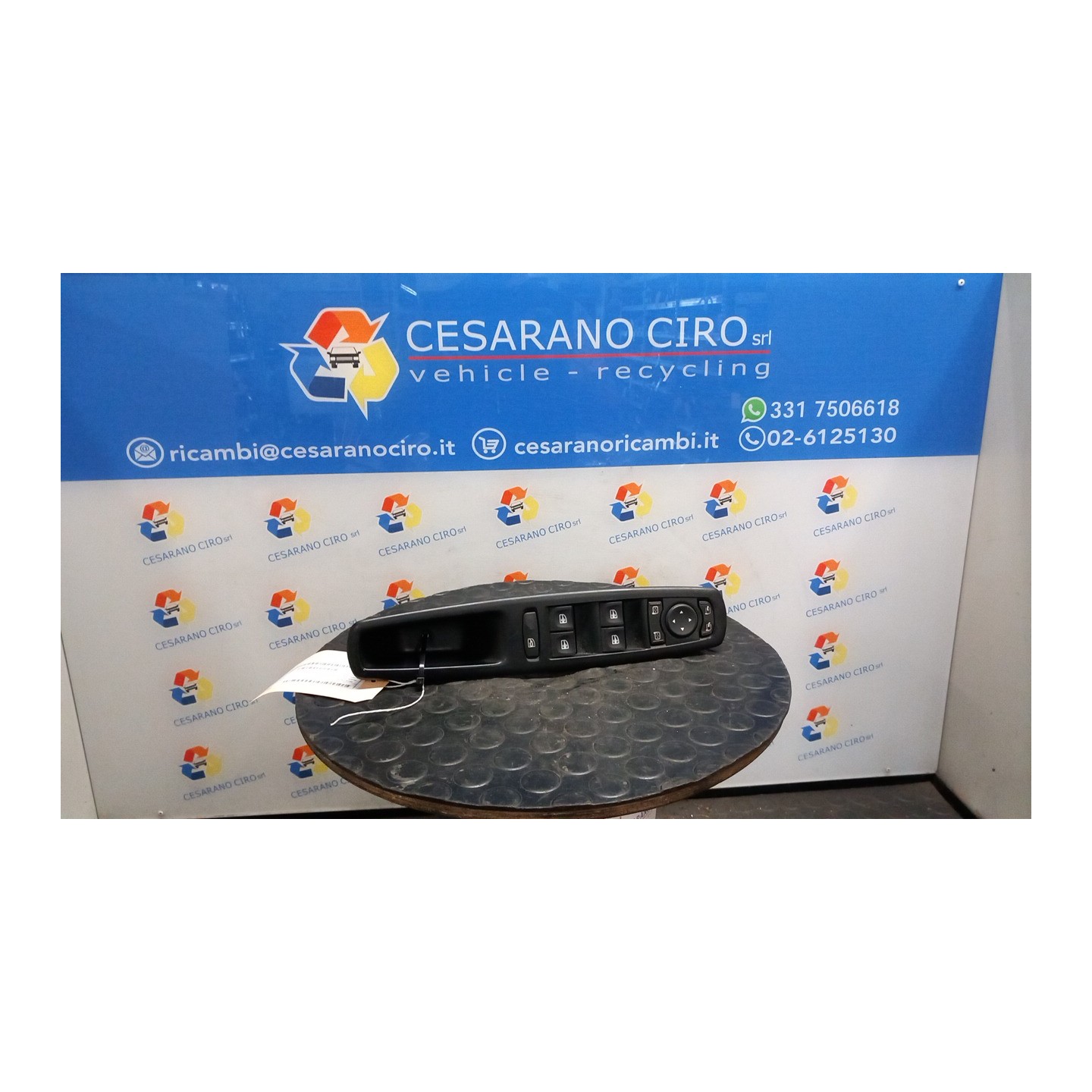 BLOCCO COMANDI ALZACRISTALLI E RETROVISORI EST. 037 RENAULT SCENIC 3A SERIE (04/09-10/13) K9KA6 809610014R
