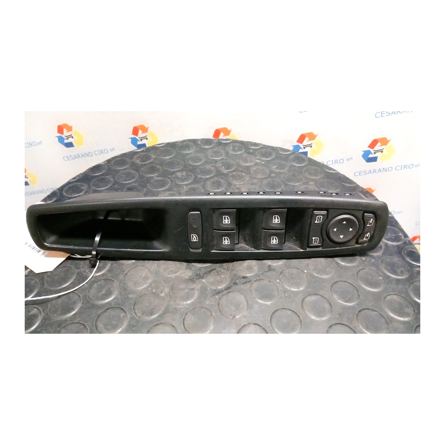 BLOCCO COMANDI ALZACRISTALLI E RETROVISORI EST. 037 RENAULT SCENIC 3A SERIE (04/09-10/13) K9KA6 809610014R