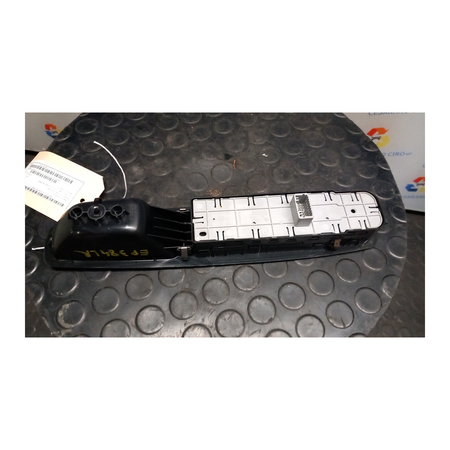 BLOCCO COMANDI ALZACRISTALLI E RETROVISORI EST. 037 RENAULT SCENIC 3A SERIE (04/09-10/13) K9KA6 809610014R