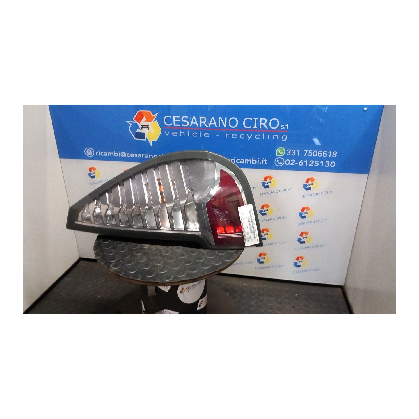 FANALE POST. PARTE EST. DX. 041 RENAULT SCENIC 3A SERIE (04/09-10/13) K9KA6 265500013R