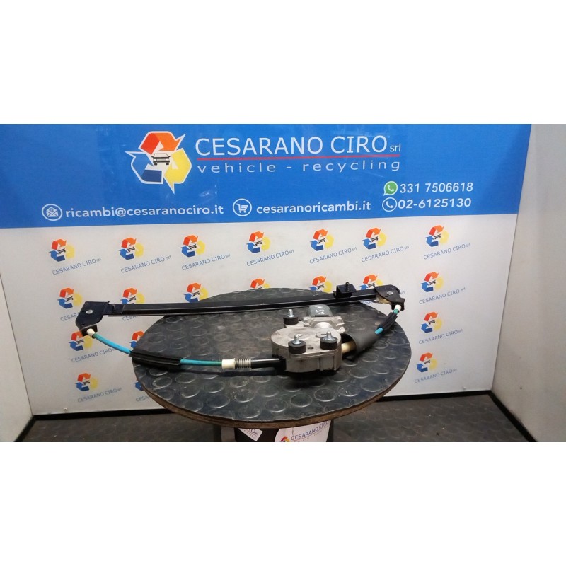 ALZACRISTALLO ELETTR. PORTA ANT. SX. 068 FIAT MULTIPLA (1F) (05/04-04/12) 186A9000 46510670