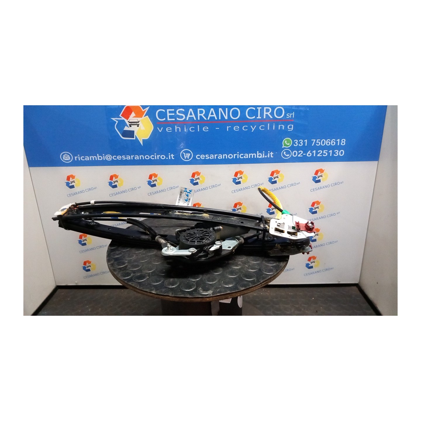 ALZACRISTALLO ELETTR. PORTA ANT. SX. 073 BMW SERIE 3 (E46) (09/01-09/05) 204D4 51337020659