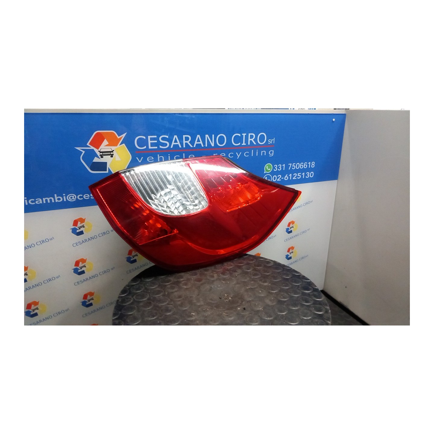 FANALE POST. DX. 092 RENAULT SCENIC 2A SERIE (06/03-08/09) K4M97 8200474327