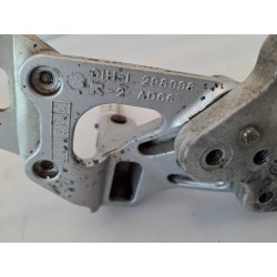 Piastra attacco pedana appoggiapiede anteriore Suzuki GSX-R 750 (E3) GSX-R 750 Sinistro