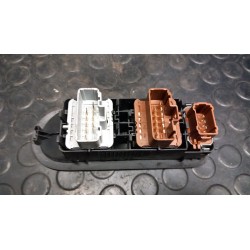 INTERRUTTORE ALZACRISTALLI PORTA ANT. SX. 084 RENAULT MEGANE 2A SERIE (09/02-02/06) K9KP7 8200108269