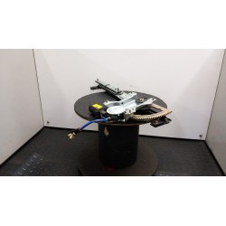 ALZACRISTALLO ELETTR. PORTA ANT. C/MOTORINO DX. 036 KIA SORENTO 1A SERIE (07/02-12/06 D4CB 824023E002