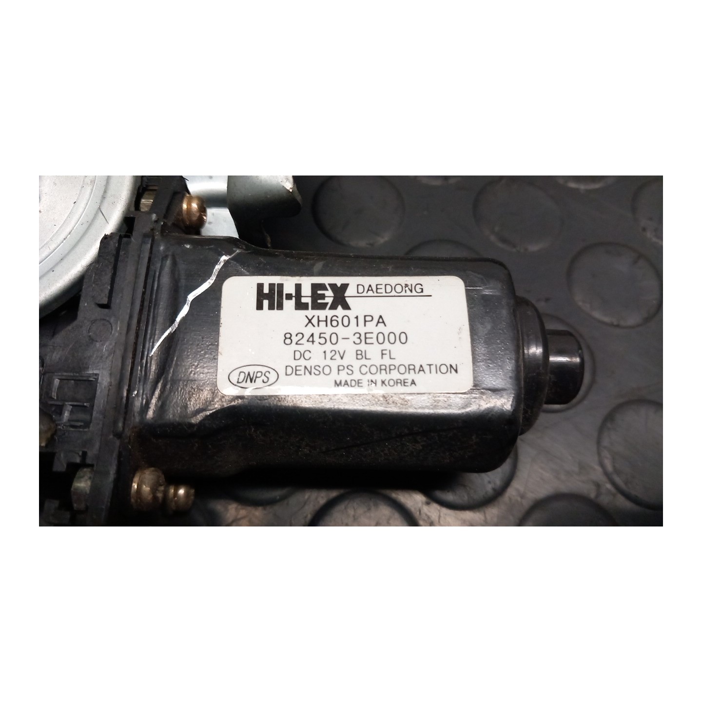 ALZACRISTALLO ELETTR. PORTA ANT. C/MOTORINO SX. 037 KIA SORENTO 1A SERIE (07/02-12/06 D4CB 824013E002