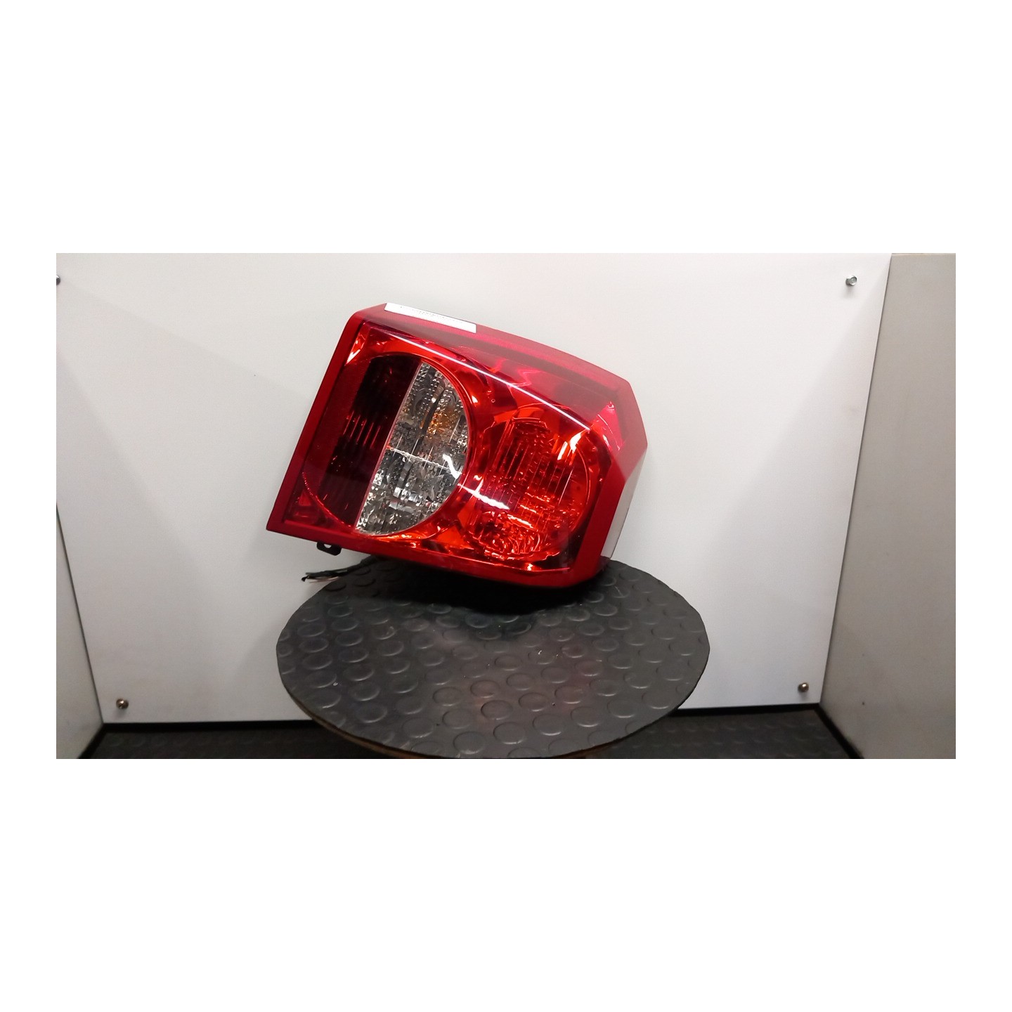 FANALE POST. SX. 048 DODGE CALIBER (05/06-) BWD 05160361AA