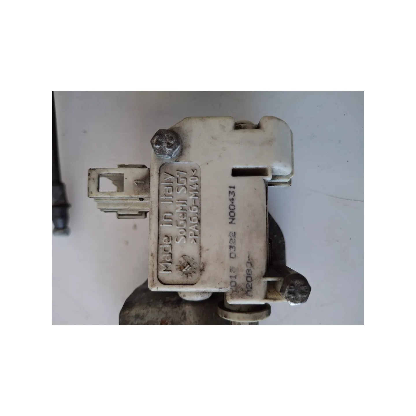 Attuatore serratura sella Piaggio Liberty 125 3V i.e. (E4) Liberty 125 I-get ABS 3V i.e. (E4) 