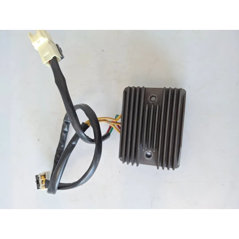 Regolatore tensione Piaggio MP3 300 (14-21) MP3 300 LT ABS 