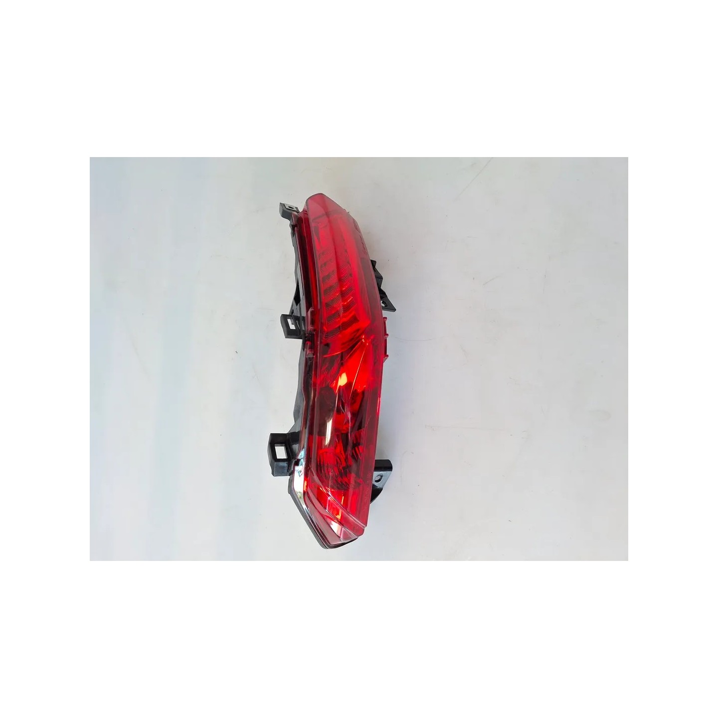 Fanale posteriore Piaggio MP3 300 (14-21) MP3 300 LT ABS Sinistro