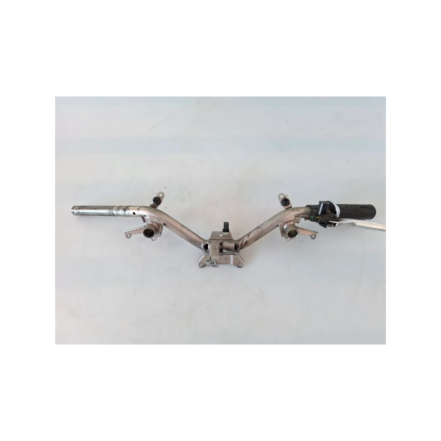 Manubrio Piaggio Liberty 125 3V i.e. (E4) Liberty 125 I-get ABS 3V i.e. (E4) 
