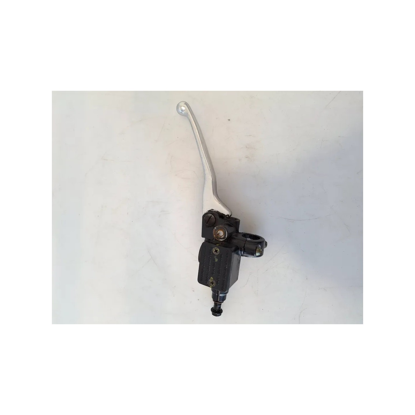 Pompa con serbatoio liquido freni anteriore con leva Piaggio Liberty 125 3V i.e. (E4) Liberty 125 I-get ABS 3V i.e. (E4) 