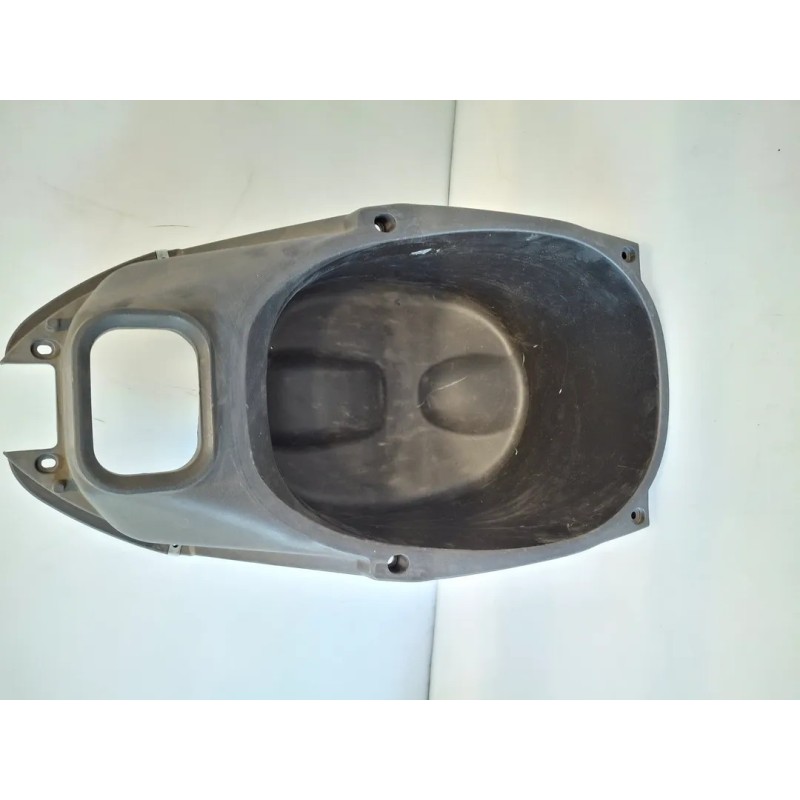 Vano porta casco Piaggio Liberty 125 3V i.e. (E4) Liberty 125 I-get ABS 3V i.e. (E4) 