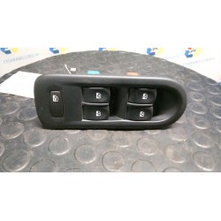 INTERRUTTORE ALZACRISTALLI PORTA ANT SX. 021 RENAULT CLIO 3A SERIE (05/09-) D4FH7 8200214939
