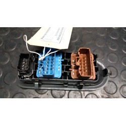 INTERRUTTORE ALZACRISTALLI PORTA ANT SX. 021 RENAULT CLIO 3A SERIE (05/09-) D4FH7 8200214939