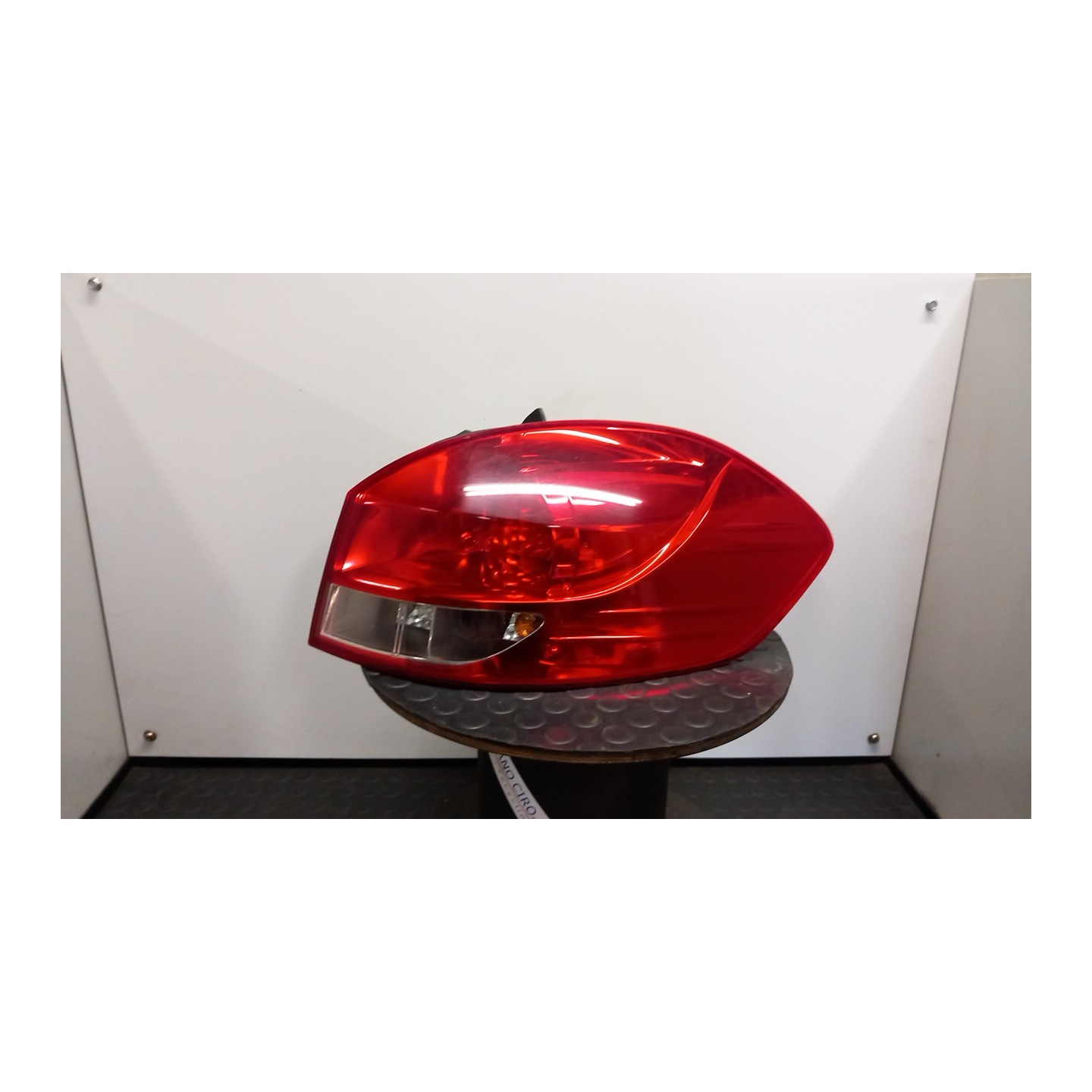 FANALE POST. DX. 046 RENAULT CLIO 3A SERIE (05/09-) D4FD7 8200586844