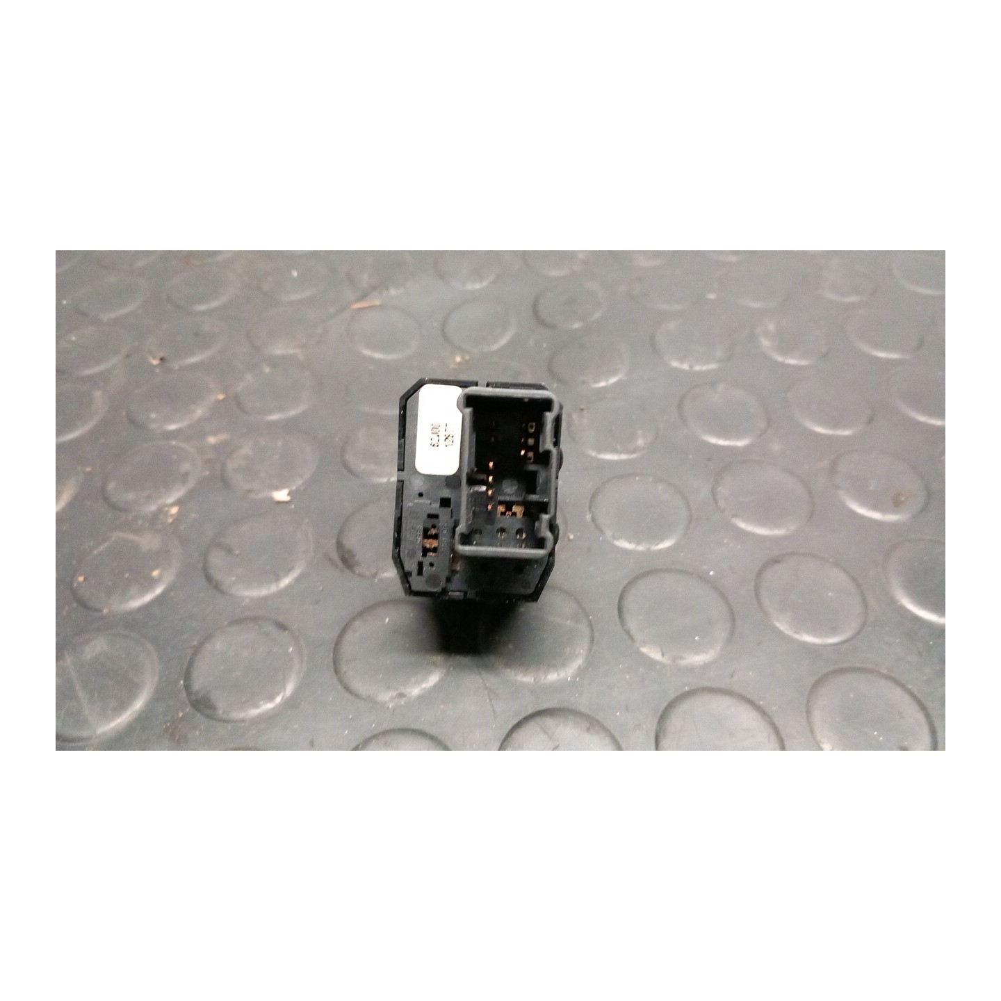 INTERRUTTORE REGOLAZIONE RETROVISORE EST. 004 FIAT SEDICI (3B) (02/06-11/11) D19AA 71742592
