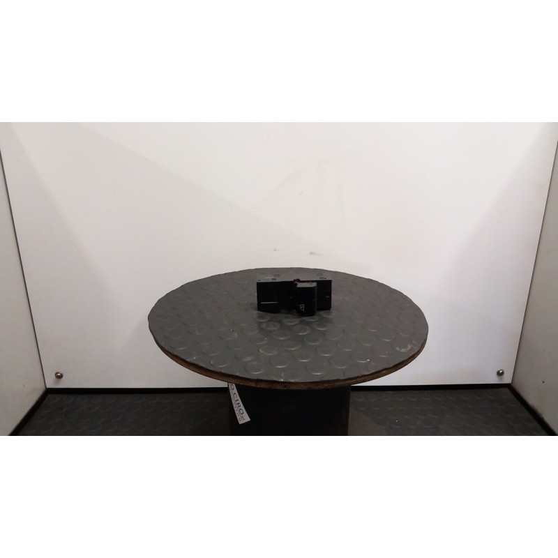 BLOCCO COMANDI ALZACRISTALLI 008 NISSAN MICRA (K13K) (09/10-) HR12 254011HB0C