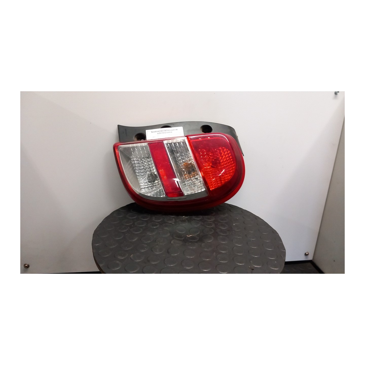 FANALE POST. DX. 011 NISSAN MICRA (K13K) (09/10-) HR12 265501HA0B