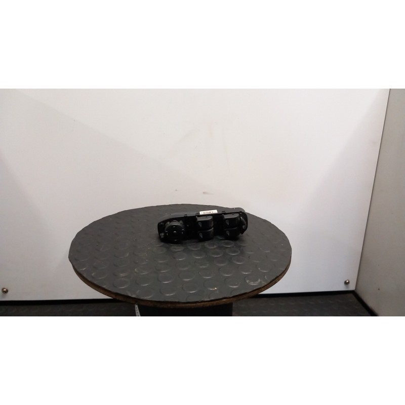 BLOCCO COMANDI ALZACRISTALLI C/CRIST.ELE.POST., RETROV.ELE. 019 JAGUAR X-TYPE (02/01-05/10) WB C2S38406