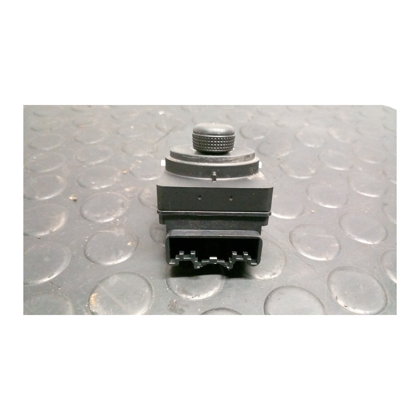 BLOCCO COMANDI ALZACRISTALLI AEF, AEQ, AXG 046 CHEVROLET (DAEWOO) CRUZE (J300) (04/09-12/14) F18D4 20830838
