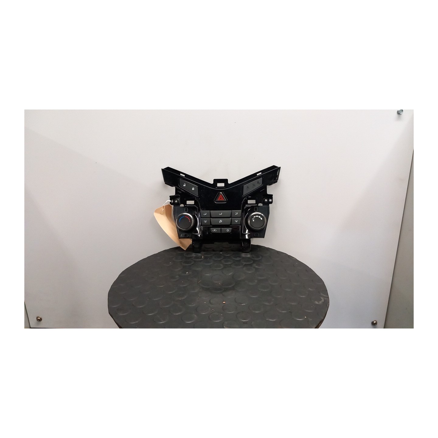 BLOCCO COMANDO CLIMATIZZAZIONE 047 CHEVROLET (DAEWOO) CRUZE (J300) (04/09-12/14) F18D4 95462228