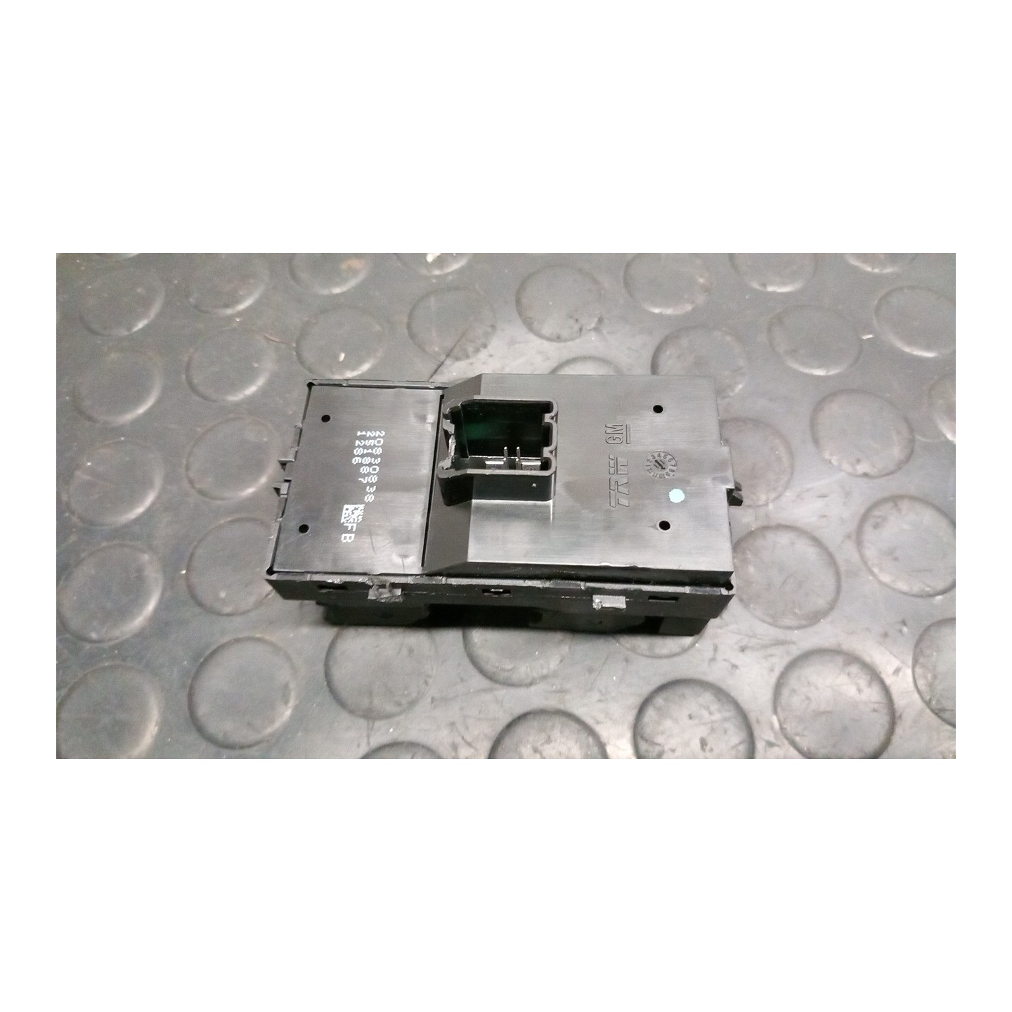INTERRUTTORE REGOLAZIONE RETROVISORE EST. 048 CHEVROLET (DAEWOO) CRUZE (J300) (04/09-12/14) F18D4 13296440