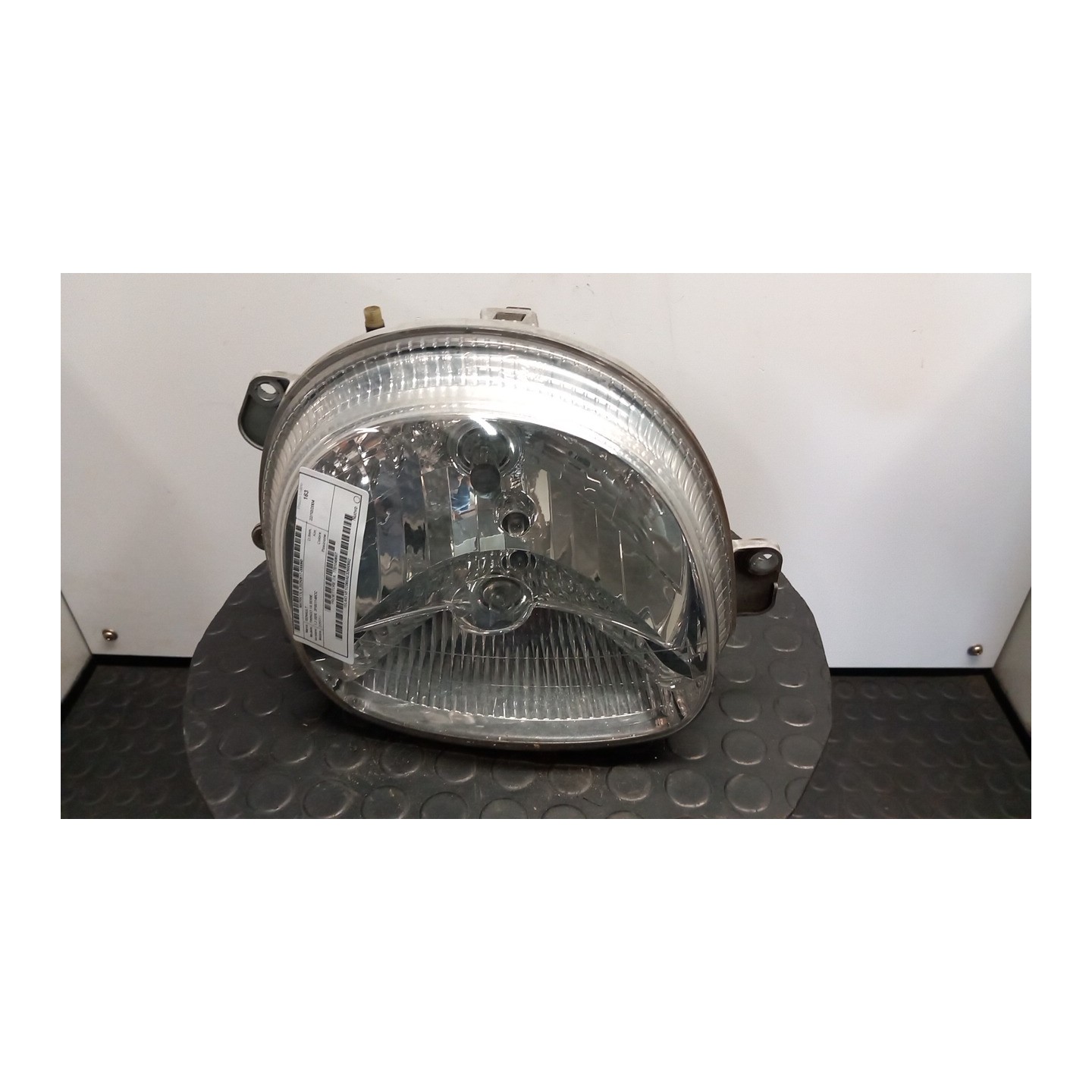 PROIETTORE DX. 060 RENAULT TWINGO 1A SERIE (08/98-09/07) D7FF7 7701049687