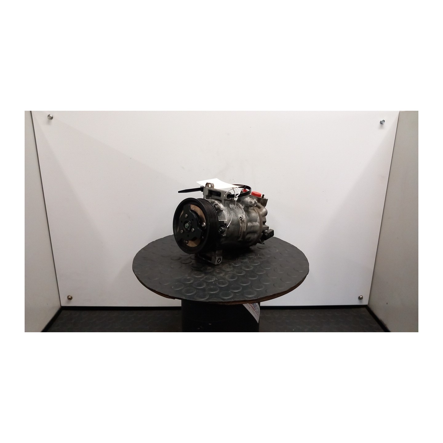 COMPRESSORE A/C 044 VOLKSWAGEN POLO (6R) (05/09-10/14) CAY 5N0820803