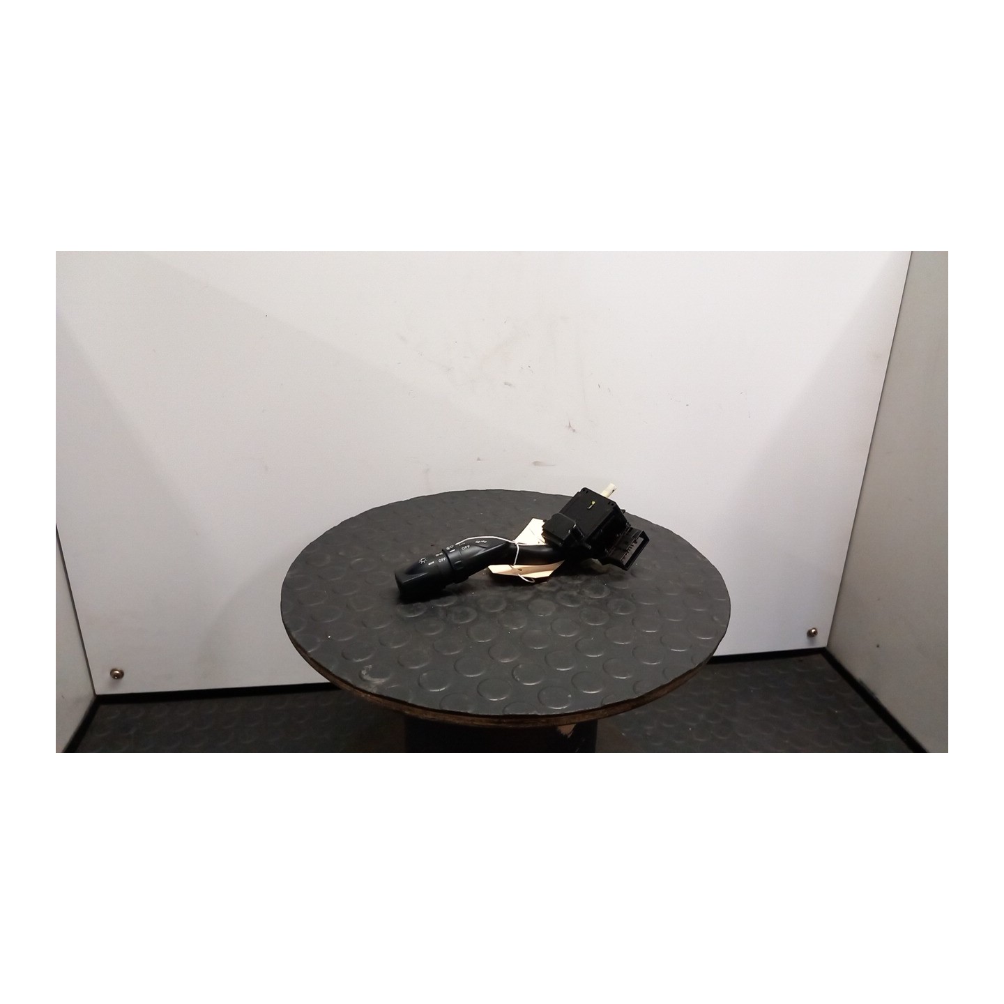 BLOCCO COMANDO VOLANTE LUCI C/LUCE FENDINEBBIA 043 SSANGYONG ACTYON (11/06-) 664951 8591009351