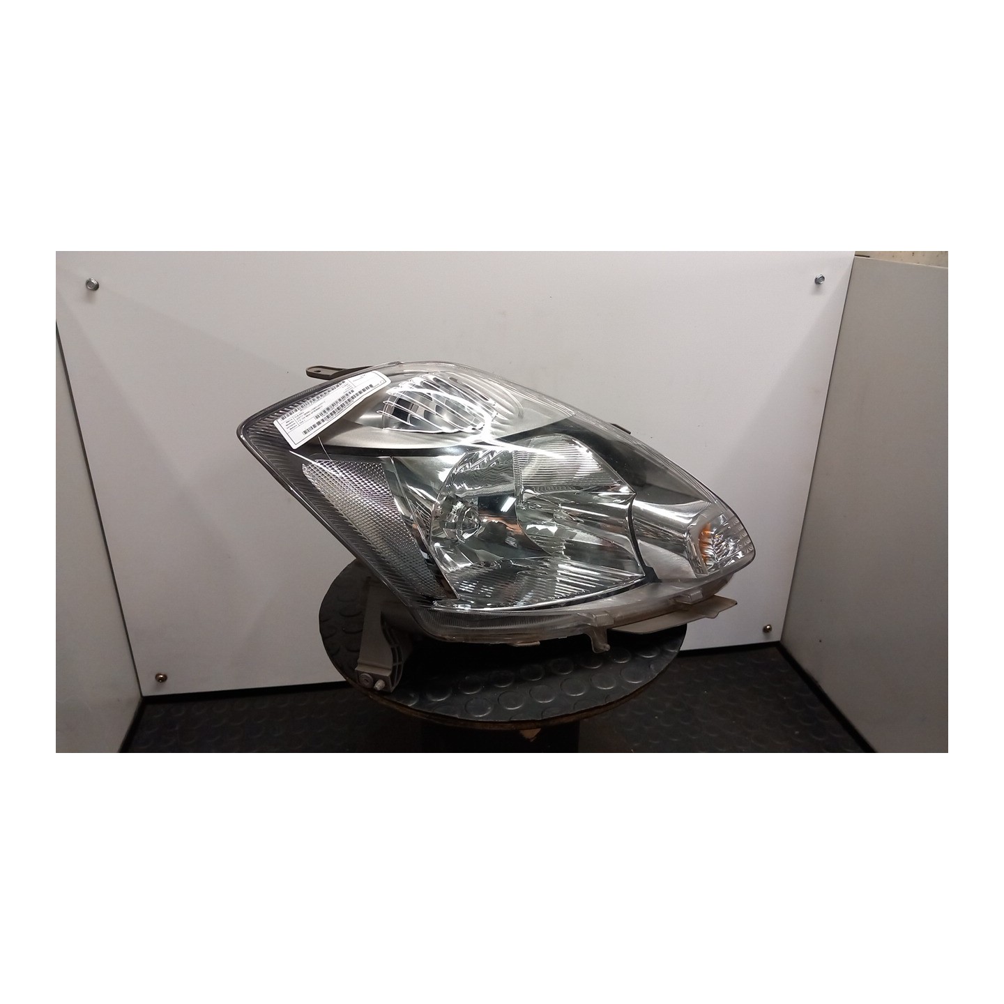 PROIETTORE DX. 025 SUBARU JUSTY (M300) (10/07-01/11) 1KR 8113097421