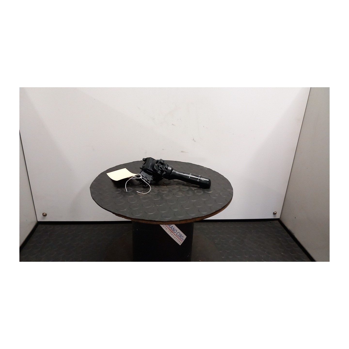 BLOCCO COMANDI TERGICRISTALLI 053 TOYOTA YARIS (11/05-02/12) 1NRFE 846520D031