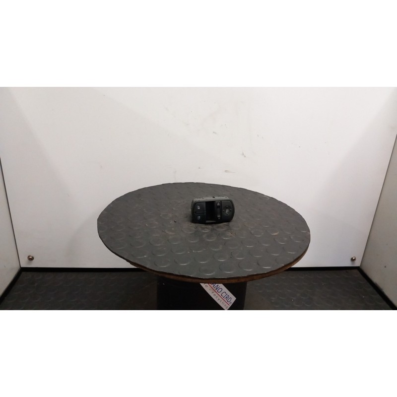 BLOCCO COMANDI ALZACRISTALLI E RETROVISORI EST. 068 OPEL CORSA (S07) (07/06-02/11) A12XER 13258521