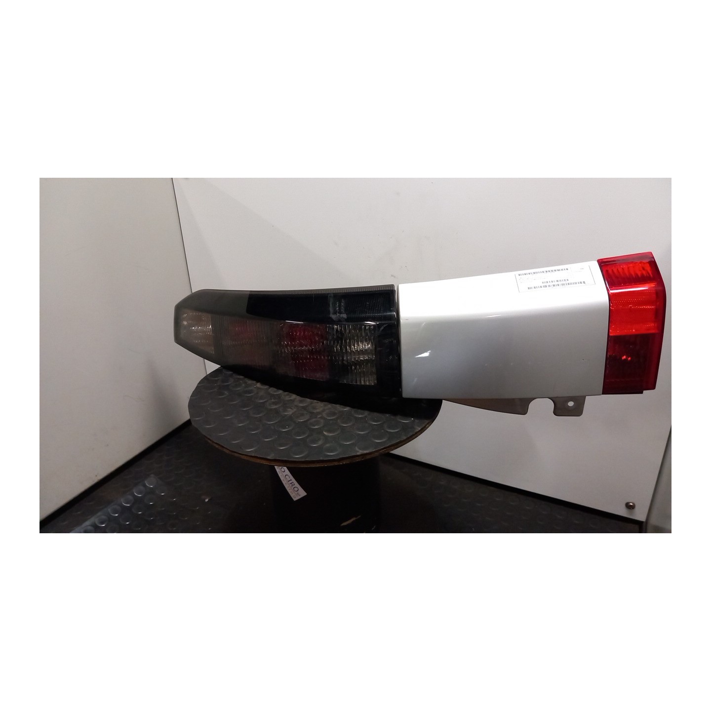 FANALE POST. DX. 088 OPEL MERIVA (X03) (03/03-12/10) Z16XE 93187880