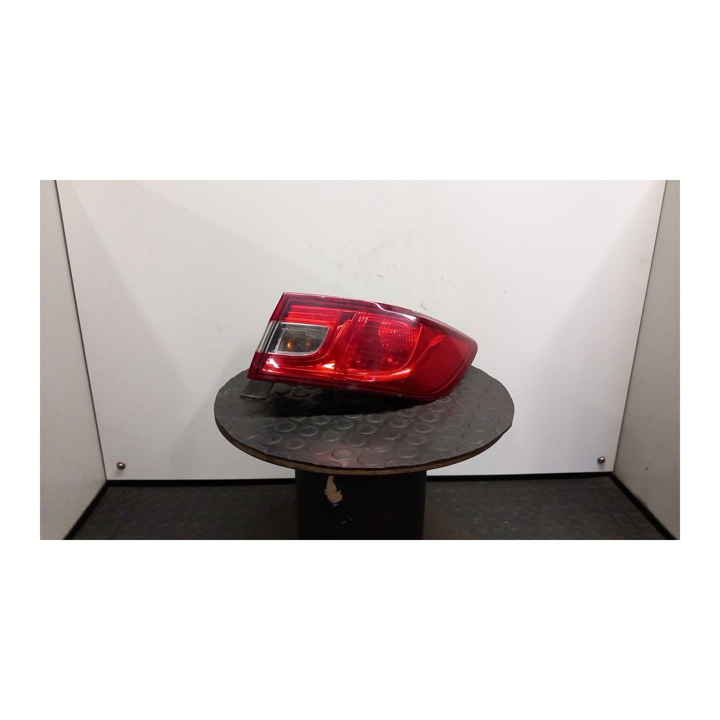 FANALE POST. PARTE EST. DX. 123 RENAULT CLIO 4A SERIE (07/12-12/16) K9KC6 265502631R